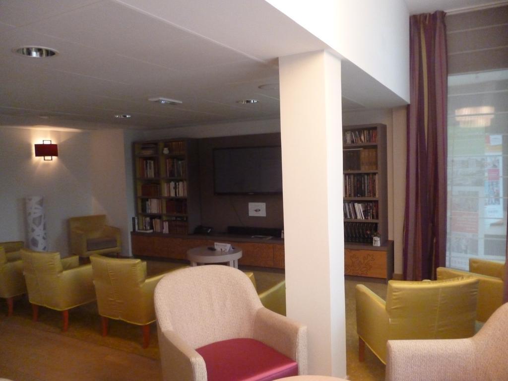 Domitys Le Jardin Des Trois Rois Aparthotel Romorantin-Lanthenay Kültér fotó