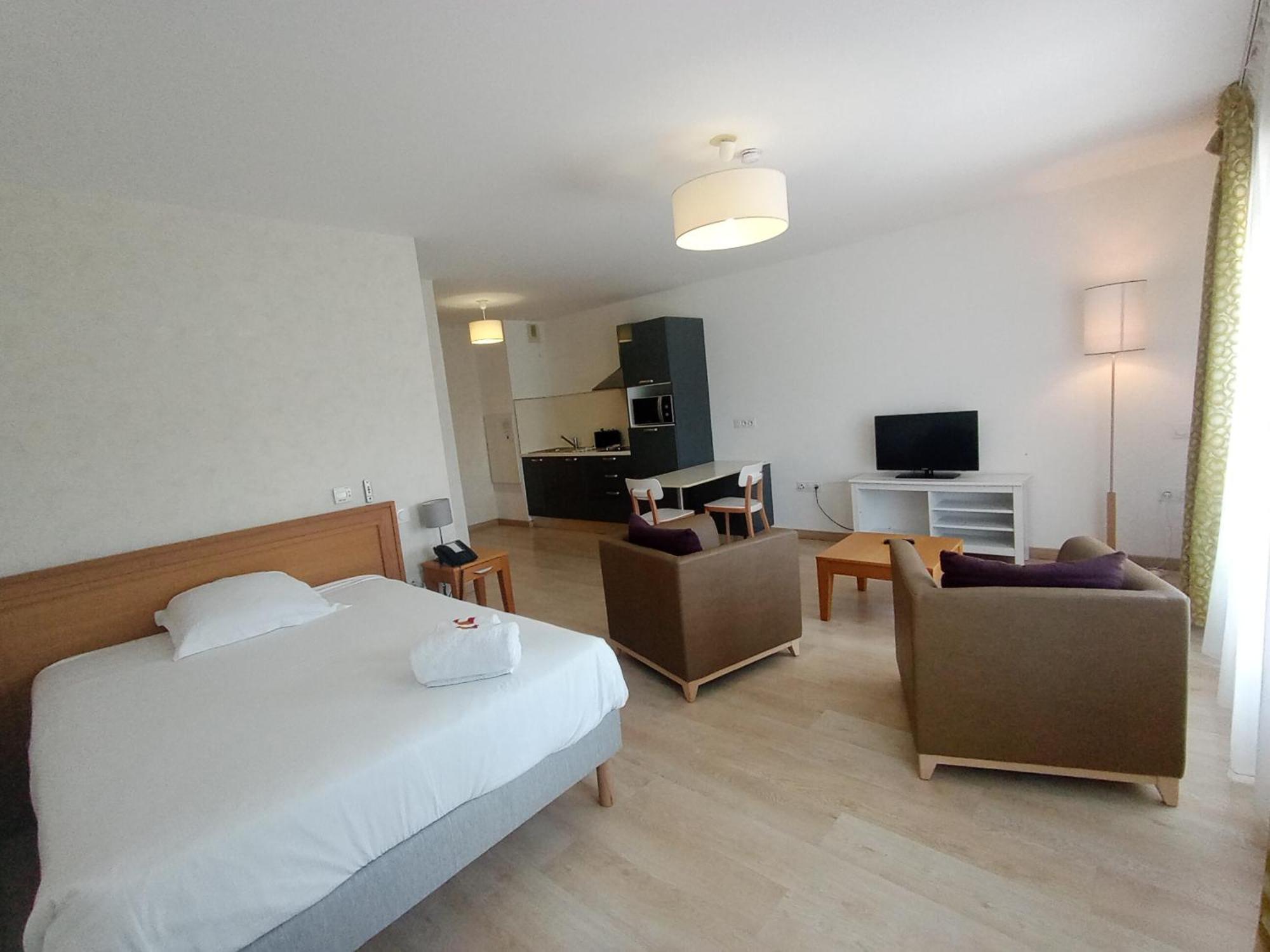 Domitys Le Jardin Des Trois Rois Aparthotel Romorantin-Lanthenay Szoba fotó